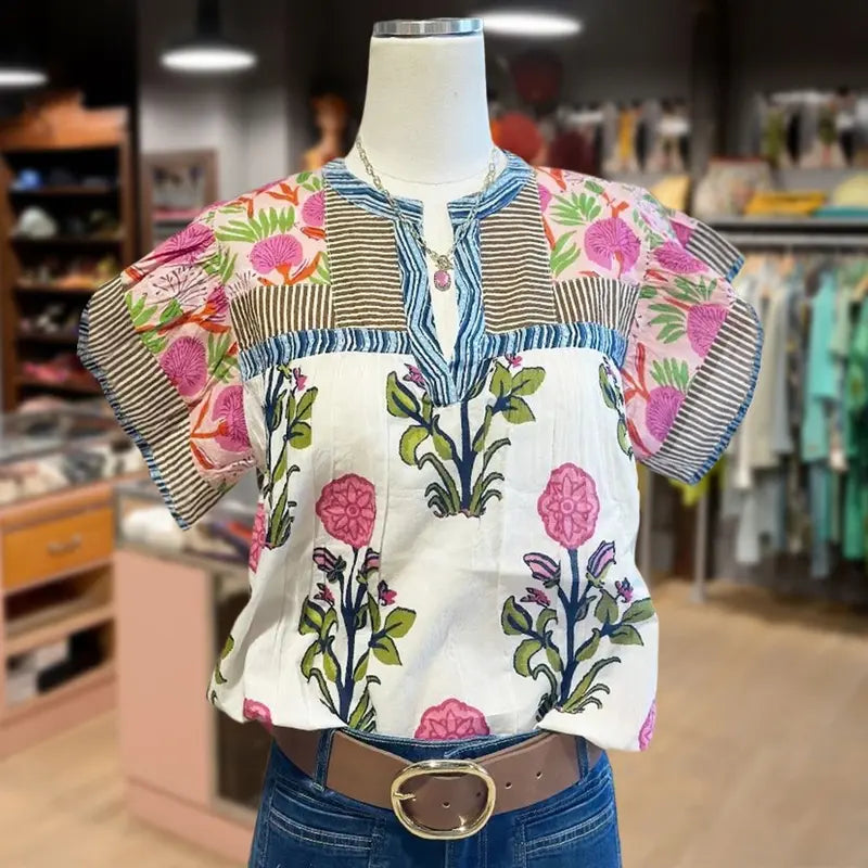 Uriella – Geborduurde Boho Blouse