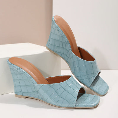 Nora - Sandalen met ruitstructuur in Romeinse stijl