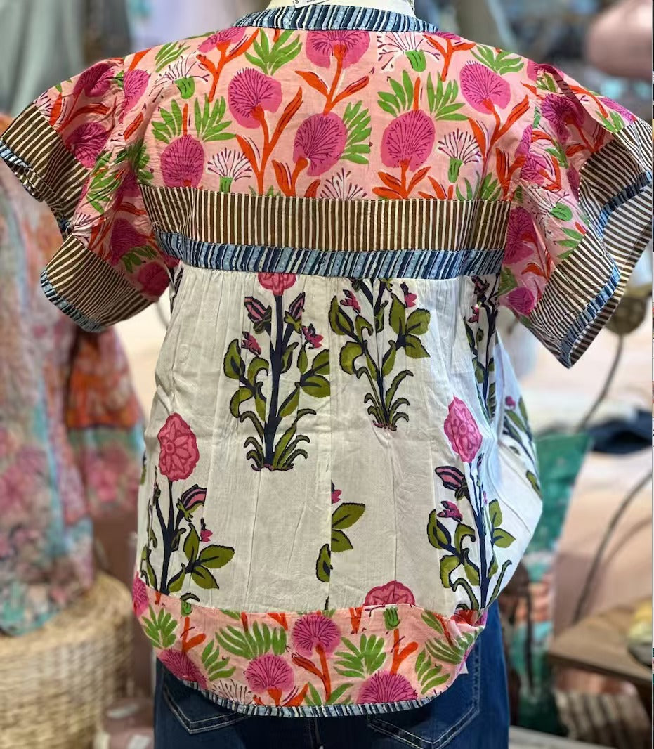 Uriella – Geborduurde Boho Blouse