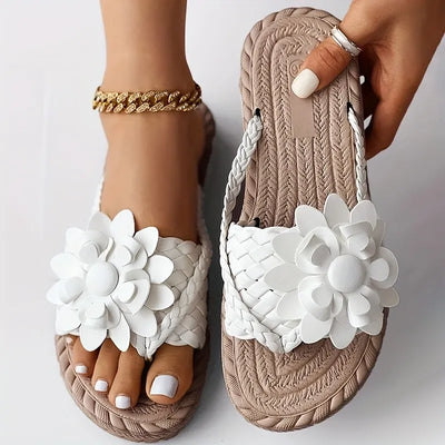 Platte sandalen met bloemen en strass-steentjes