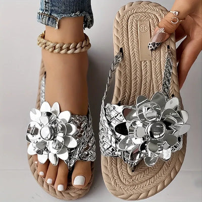 Platte sandalen met bloemen en strass-steentjes