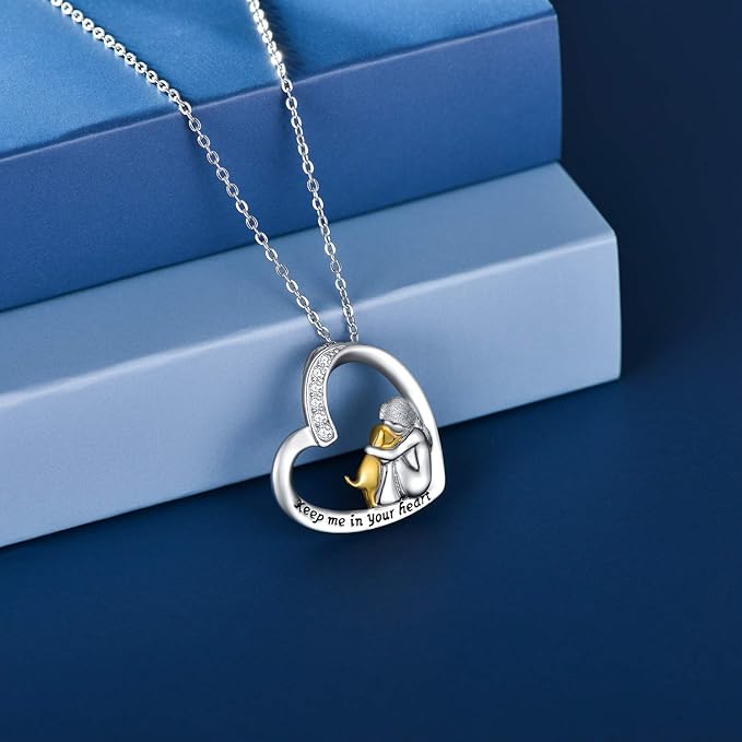 HART HOND ZILVEREN KETTING MET ZIRKONIA