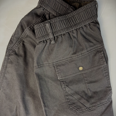 Teodor – Moderne Broek in Koolstofkleur