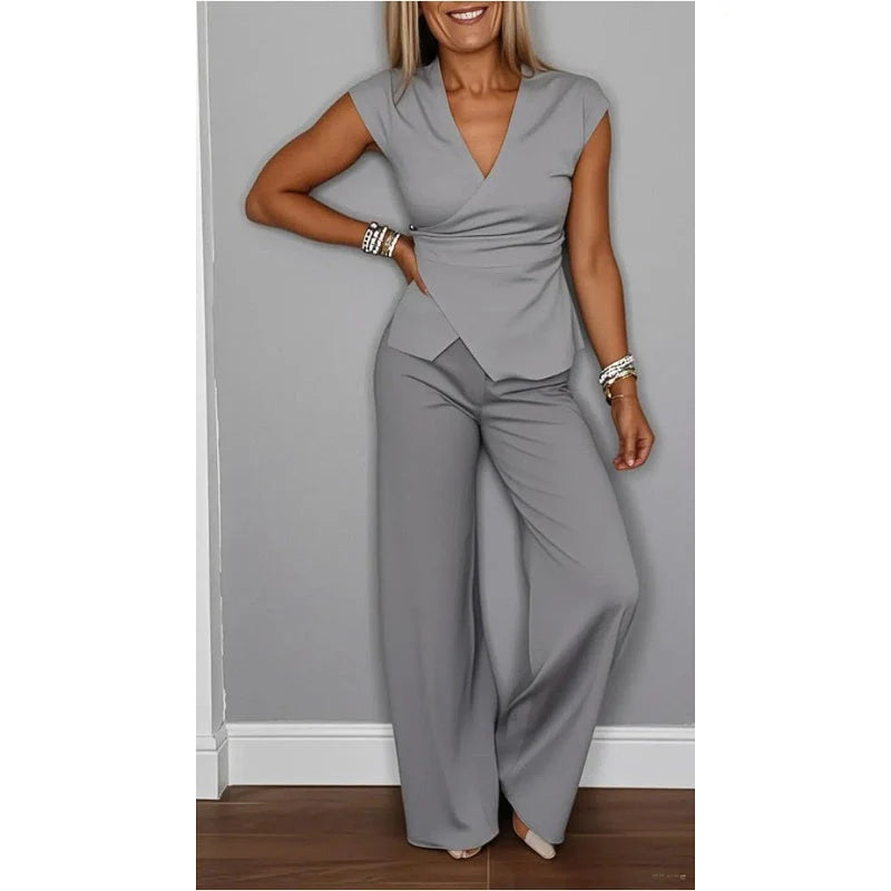 PALMIRA | Elegante Set met V-Hals Top en Wijde Pijpen Broek