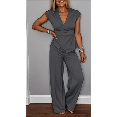 PALMIRA | Elegante Set met V-Hals Top en Wijde Pijpen Broek